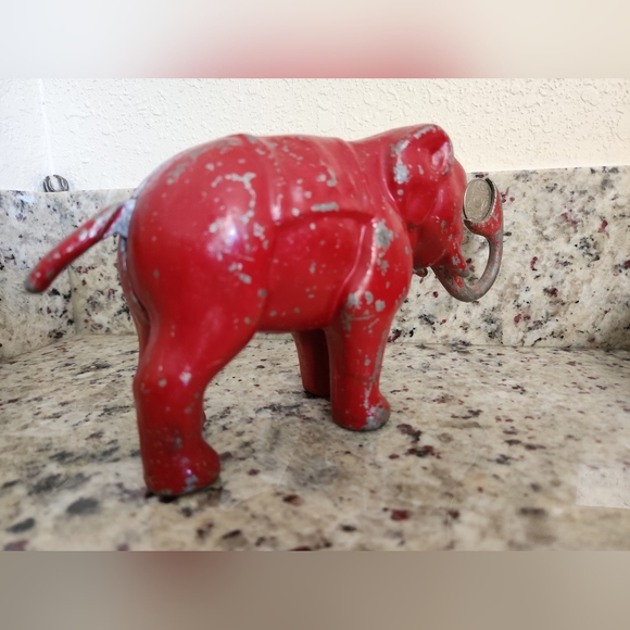 Vintage Elephant Coin Bank - Picture 4 of 8